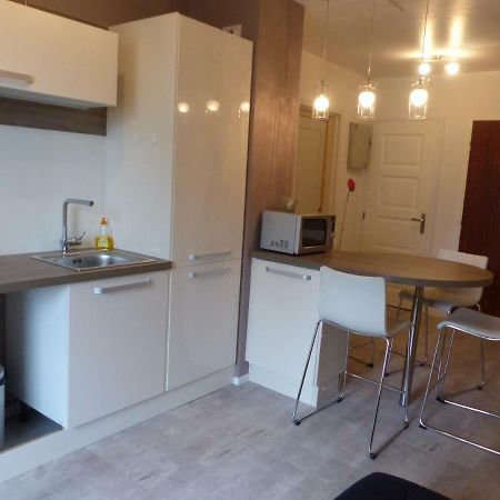 טור Appartement Au Calme, Avec Parc Prive, 50M Du Tram מראה חיצוני תמונה