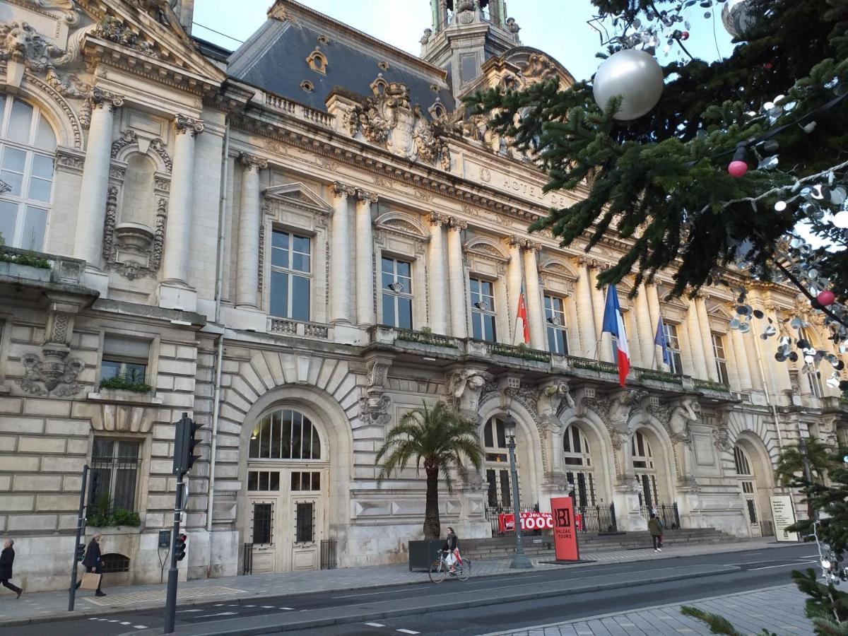 טור Appartement Au Calme, Avec Parc Prive, 50M Du Tram מראה חיצוני תמונה